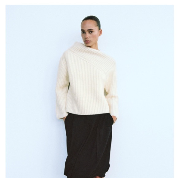 Zara Sweaters - ZARA WOOL BLEND ASYMMETRIC NECKLINE SWEATER in ECRU, SIZE LARGE